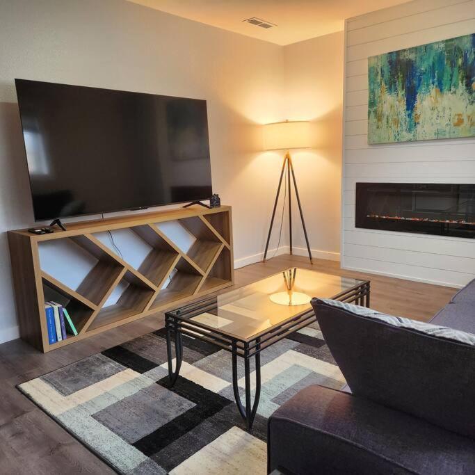 Spacious House In Federay Way, Wa - Close To Everything! Federal Way Εξωτερικό φωτογραφία